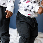 Load image into Gallery viewer, Product Image 2 of Deck The Slopes Sweatshirt & Pants Set