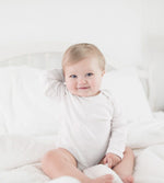 Load image into Gallery viewer, Bee Essentials Organic Long Sleeve Baby Bodysuit 5 Pack